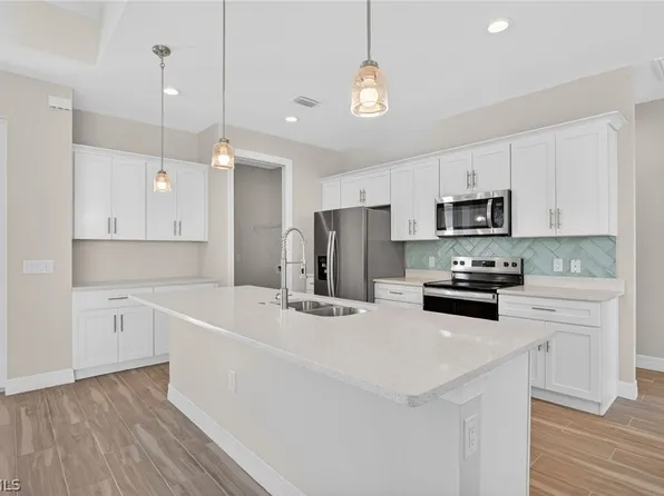 2014 NW 21st Ave, Cape Coral, FL 33993