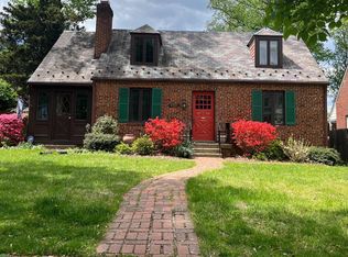 8904 Grant St, Bethesda, MD 20817
