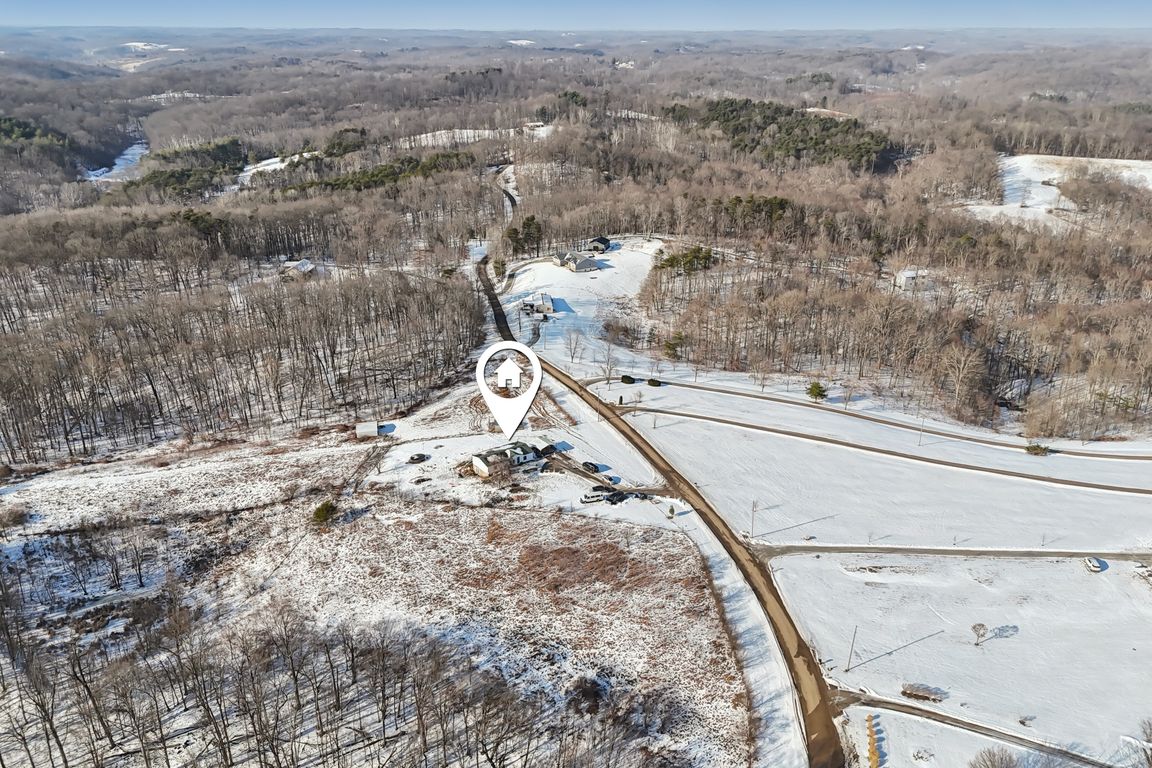 Jake Tom Rd-S1102-030.jpg