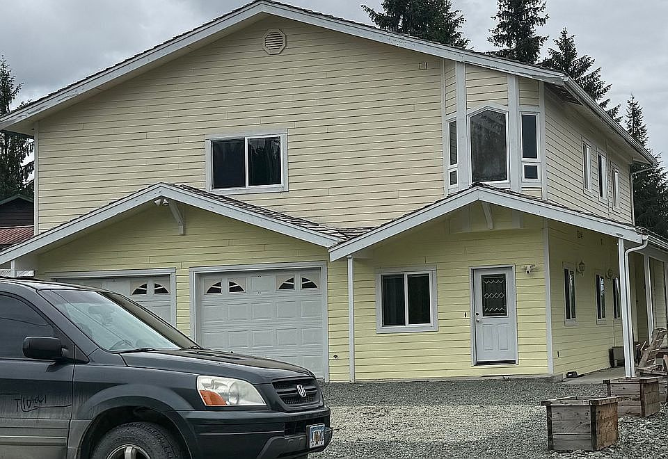 1st image of 1007 Sandy Beach Rd