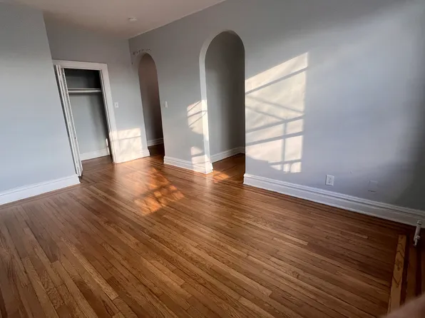 821 Bergen Avenue image 9 of 12