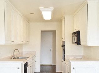 Los Feliz Summit Apartments, Los Angeles, CA 90027