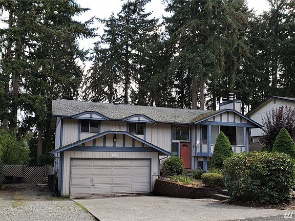 2nd image of 9911 62nd Avenue Ct E
