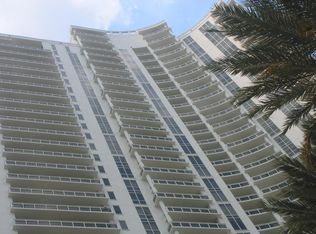 901 Brickell Key Blvd APT 2701, Miami, FL 33131