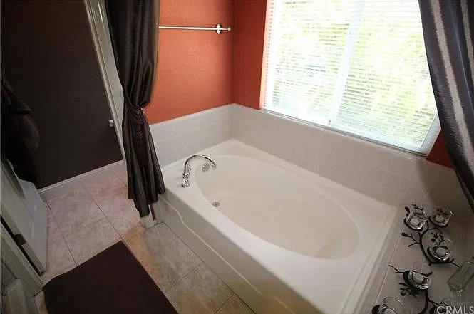 379 Brookside Dr — Photo 9