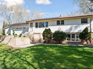 13308 Windyhill Rd, Minnetonka, MN 55305