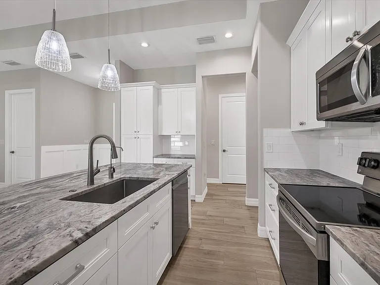 129 Evaro Dr — Photo 12