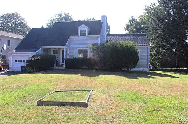 1st image of 36 Quintard Dr