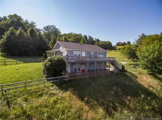 1297 Glade Mountain Dr, Canton, NC 28716