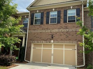 105 Beverly Pl, Sandy Springs, GA 30328