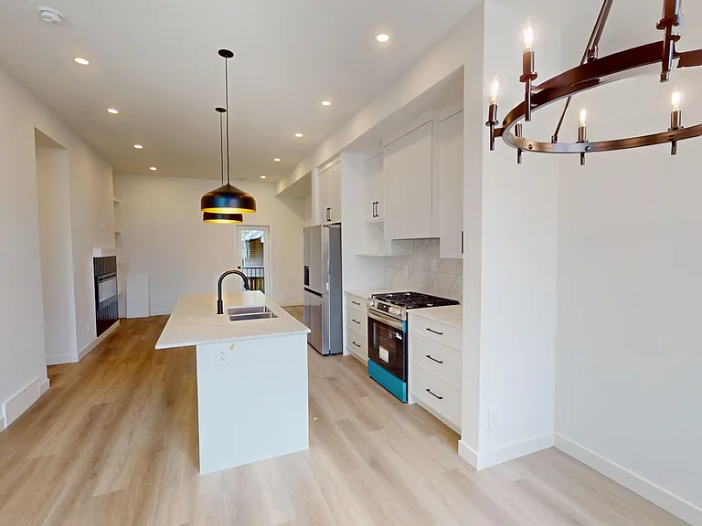 2702 25th Ave SW — Photo 5