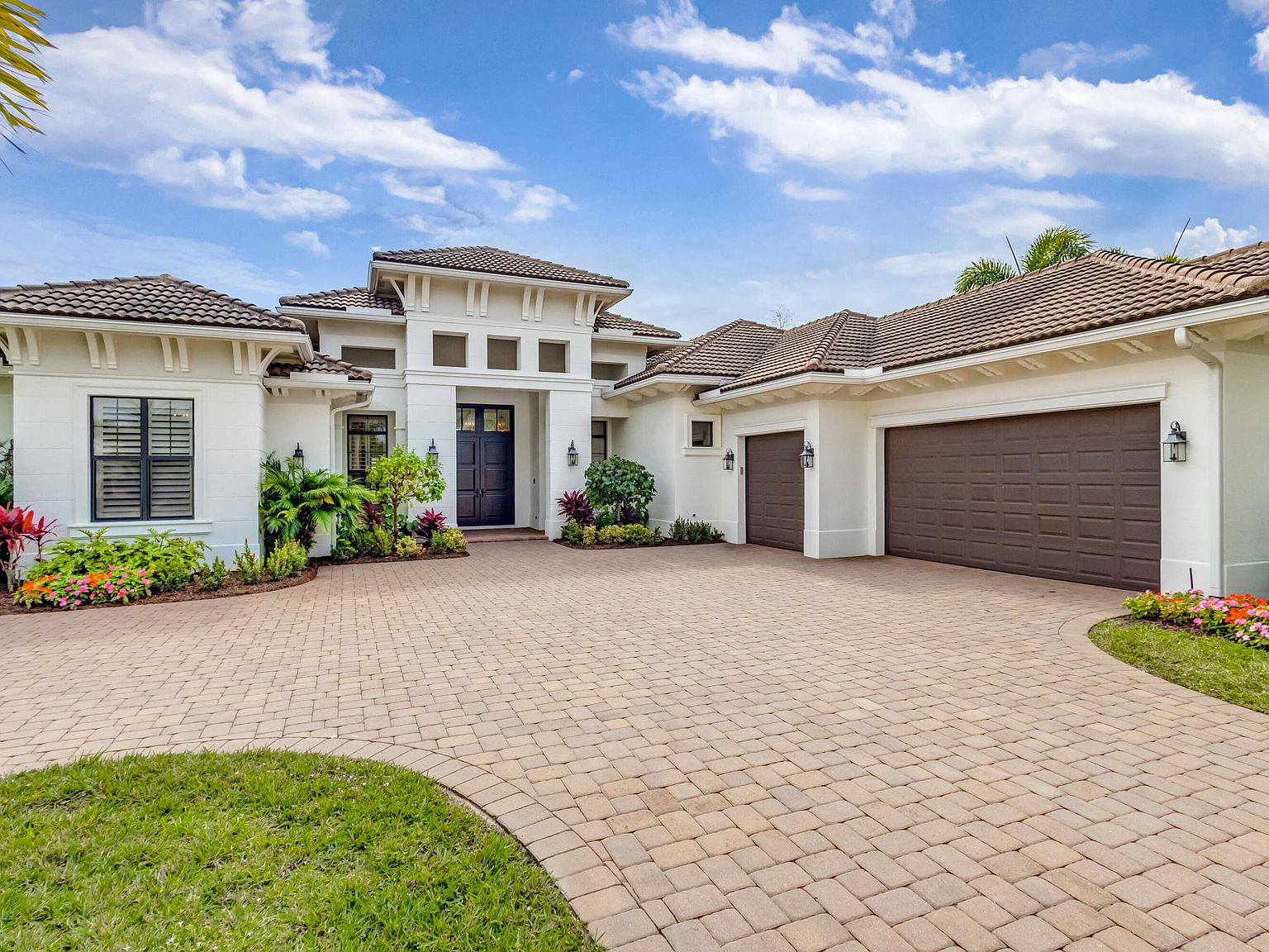 7123 Winding Bay Lane