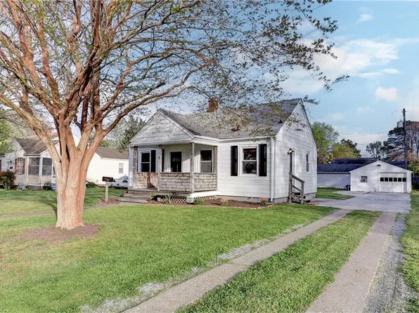 41 Davis Ave, Newport News, VA 23601