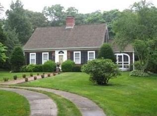 12 Strawberry Ln, Yarmouth Port, MA 02675