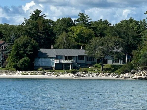 32 Wild Rose Ln