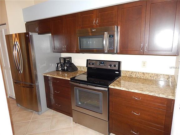 2nd image of 1851 Wood Hollow Ct