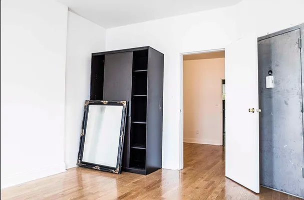 Rented by TheRealEstateCompany.com LLC | media 6