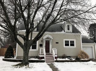 809 Institute St, Valparaiso, IN 46383