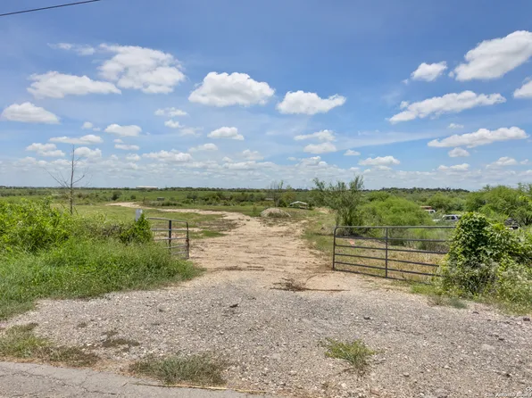 802 Country Lane LOT 07, Cibolo, TX 78108