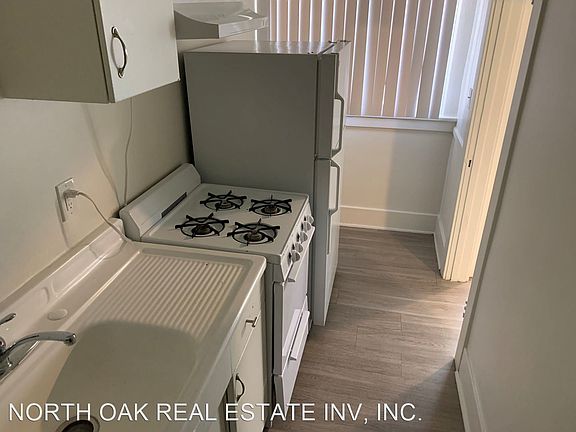3rd image of 1020 Fair Oaks Ave #1606