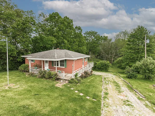 455 Needham Ln, Dry Ridge, KY 41035