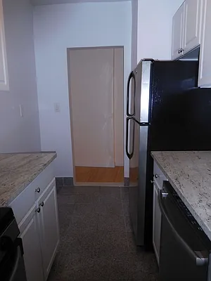 Rented by BRICK & GALO REALTY CORP | media 6