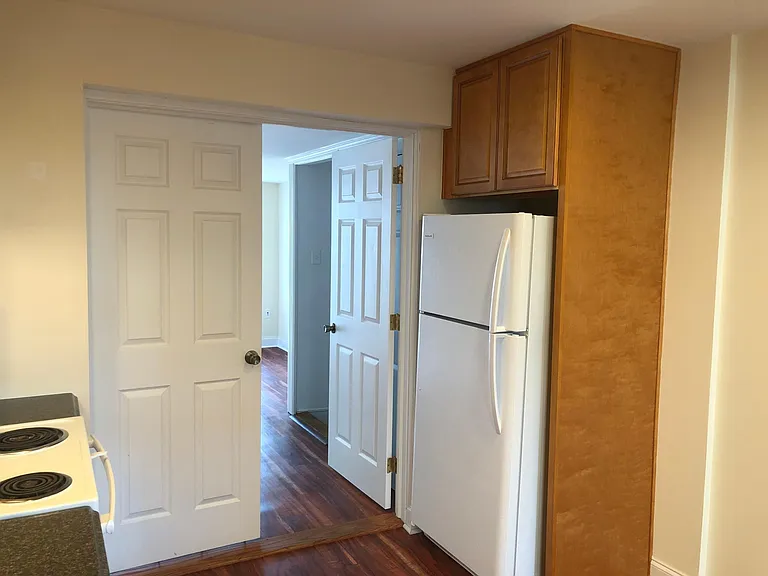 213 High St — Photo 3