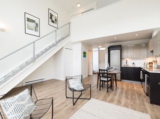 429 W 2nd Ave #310, Vancouver, BC V5Y1E3