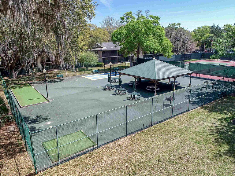 40 Andalusia Ct #40 — Photo 37