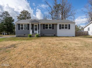 417 Seminole Trl, Jacksonville, NC 28540