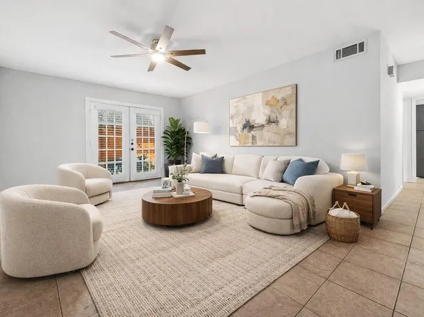 4637 Wild Indigo St #421, Houston, TX 77027