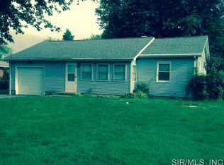 400 E Grant St, Bunker Hill, IL 62014