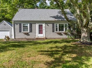 220 Stoneybrook Rd, Raynham, MA 02767