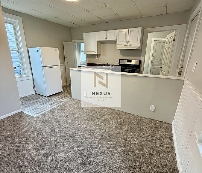 13210 Carrington Ave — Photo 4