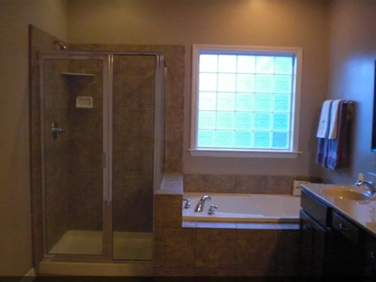8612 Carston Ct — Photo 9