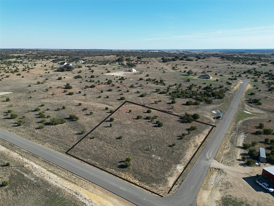 1st image of 526 Mountain Hollow Dr