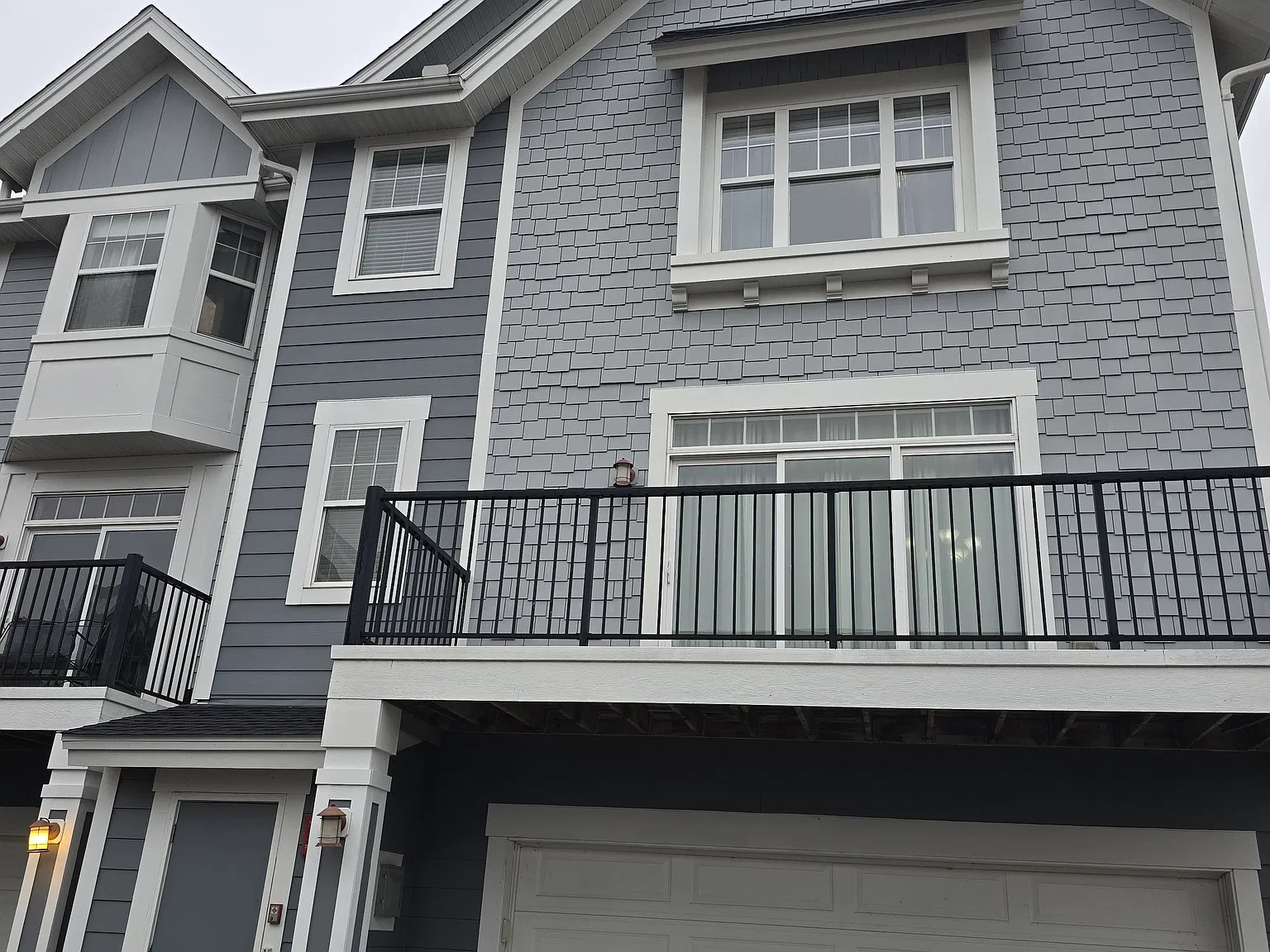 3 bed, 1857 sqft, $2,600 — Photo 4
