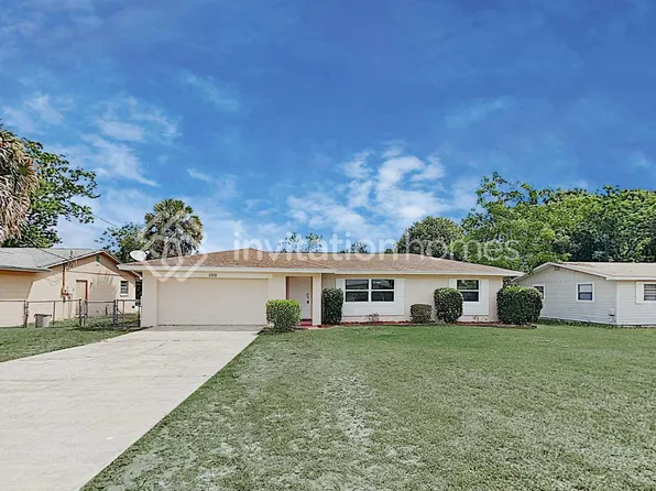 900 Vincent Dr, Mount Dora, FL 32757