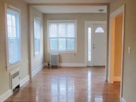 2nd image of 68 Macarthur Ave #1