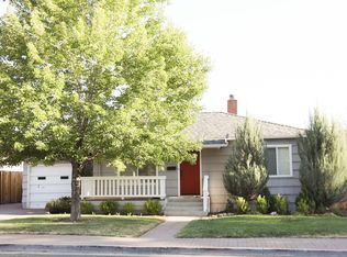 665 Hillcrest Dr, Reno, NV 89509