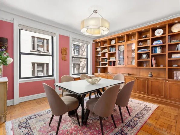 41 West 82nd Street 7D image 3 of 12