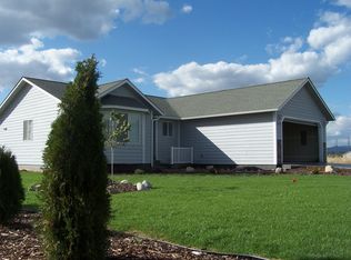 6409 N Idaho Rd, Newman Lake, WA 99025