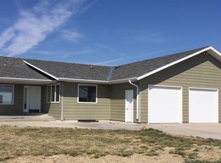 33089 738th Rd, Imperial, NE 69033