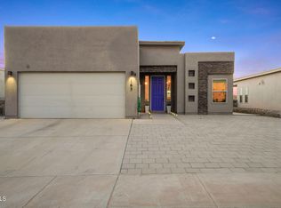165 Via Rojas Dr, El Paso, TX 79928