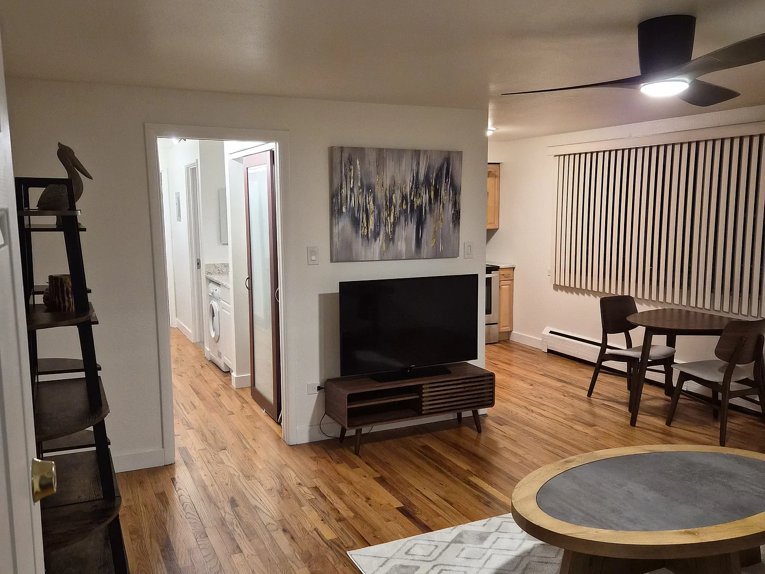 1 bed, 567 sqft, $1,700 — Photo 2