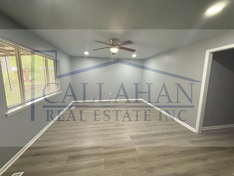 119 Texas Ave — Photo 16