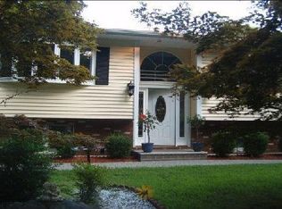 144 Weber Hill Rd, Carmel, NY 10512