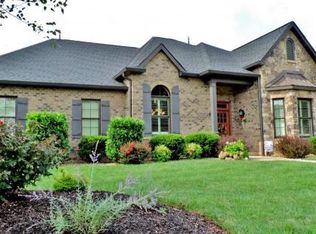 5 Windlesham Ct, Johnson City, TN 37604