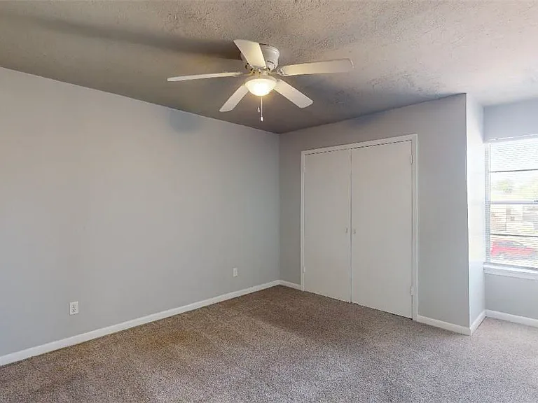 3800 E 29th St #5 — Photo 10