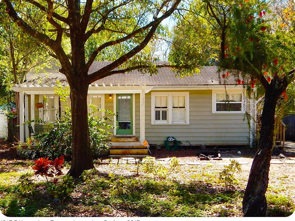 1st image of 1217 E Hanna Ave